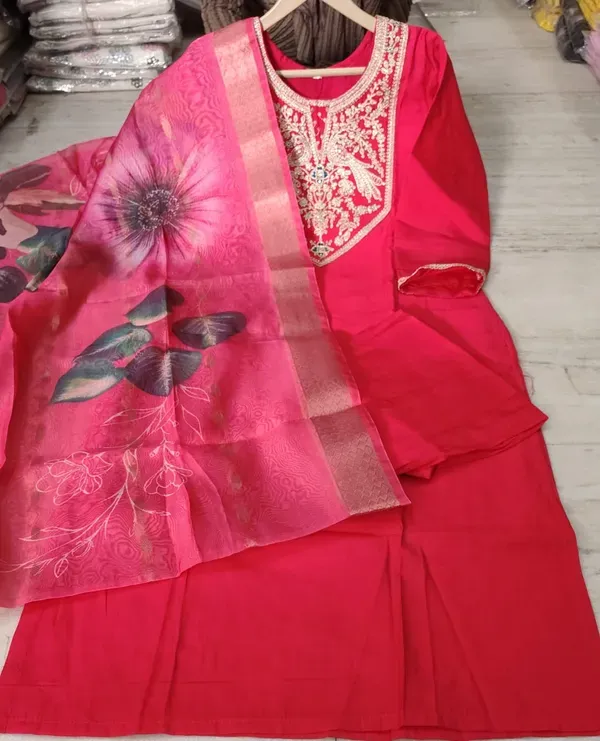 Jaipur_Libas_Bright_Pink_Roman_Silk_Embroidered_Kurta_Set_With_Organza_Dupa_More
