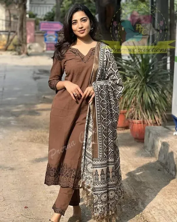 Brown_Elegant_Ethnic_Cotton_Suit_Set_With_Printed_Dupatta_For_Women