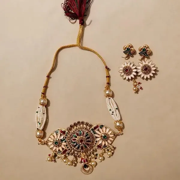 Golden_Metal_Kundan_Red_Green_Stone_Bridal_Necklace_Earring_Set_For_Women