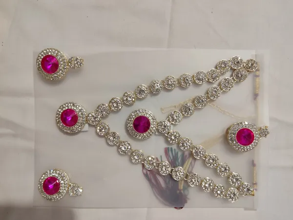 Silver_Pink_Metal_Stone_Studded_Necklace_Earring_Set_For_Women