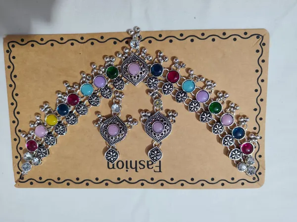 Multicolour_Oxidized_Silver_Metal_Floral_Necklace_Earring_Set_For_Women