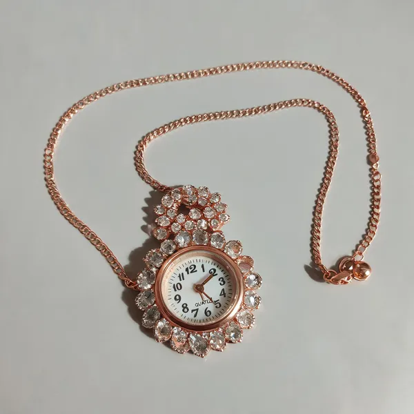Rose_Gold_Metal_Analog_Watch_Pendant_Necklace_For_Women