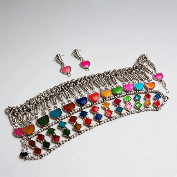 Multicolour_Silver_Tone_Metal_Geometric_Statement_Necklace_Set_For_Women