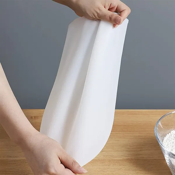 Silicone_Atta_Maker_Bag