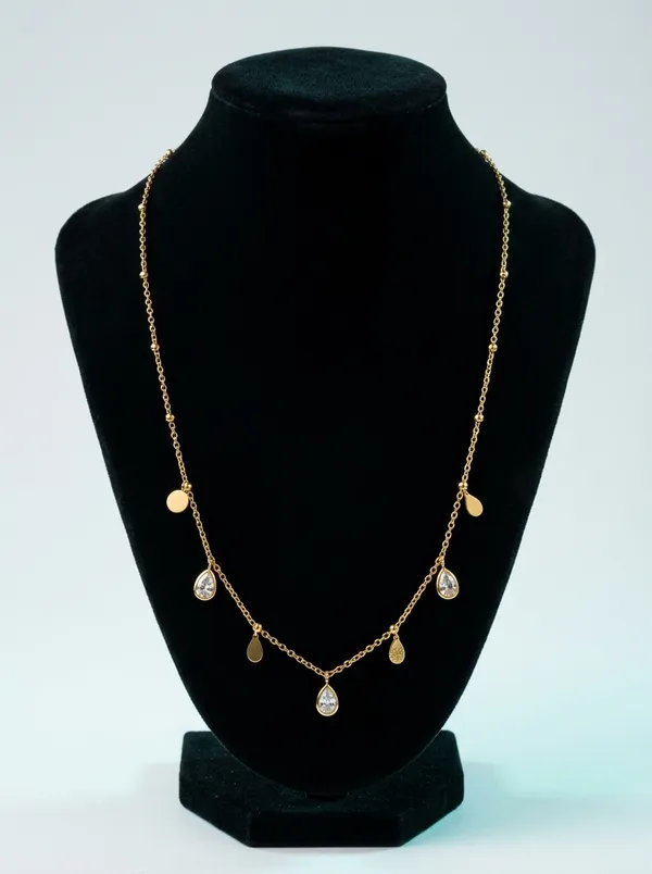 Selene_Drop_Pendant_Necklace_Gold-Plated