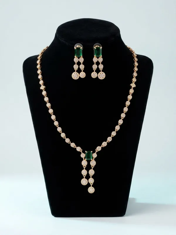 Emerald_Green_Crystal_Link_Statement_Necklace_Set_|_High-Quality_Long-Lasting_Jewellery