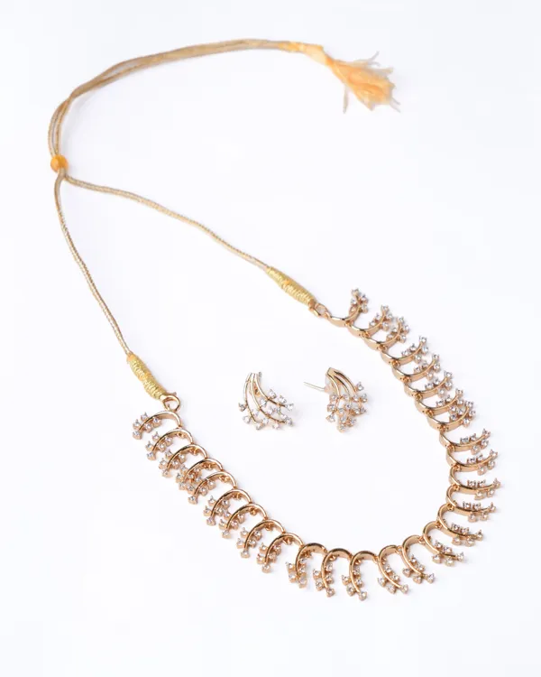 Crescent_CZ_Arch_Necklace_Set_|_Gold-Plated_Minimalist_Bridal_Jewellery_with_Matching_Studs
