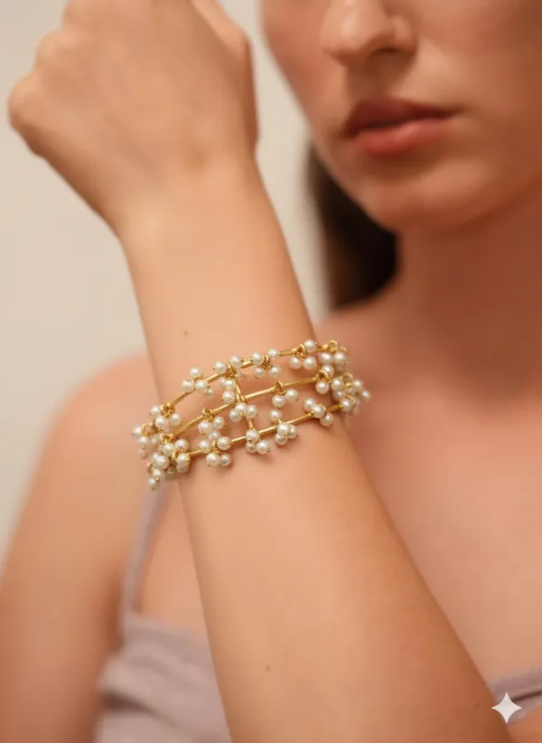 Parijatham_Veli_Bracelet_-_White