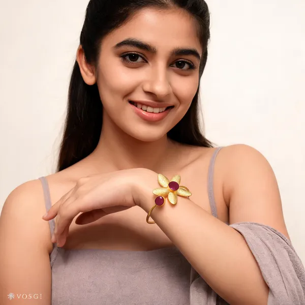 Chethi_Veli_Bracelet_Maroon