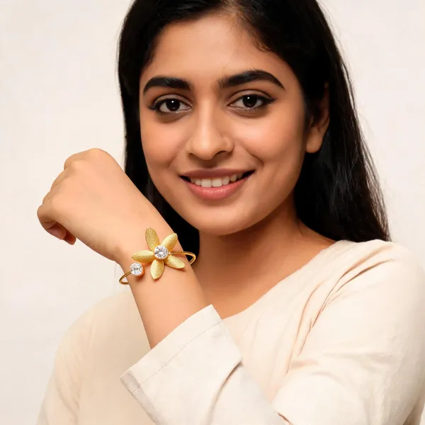 Chethi_Veli_Bracelet_White