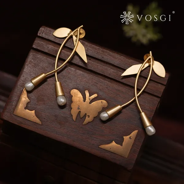 Vosgi_Matte_Gold_Leaf_&_Pearl_Drop_Statement_Earrings