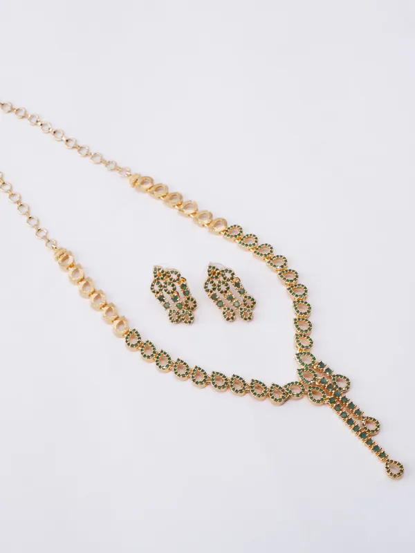 Emerald_Green_Teardrop_Bloom_Statement_Necklace_Set_|_High-Quality_Long-Lasting_Jewellery