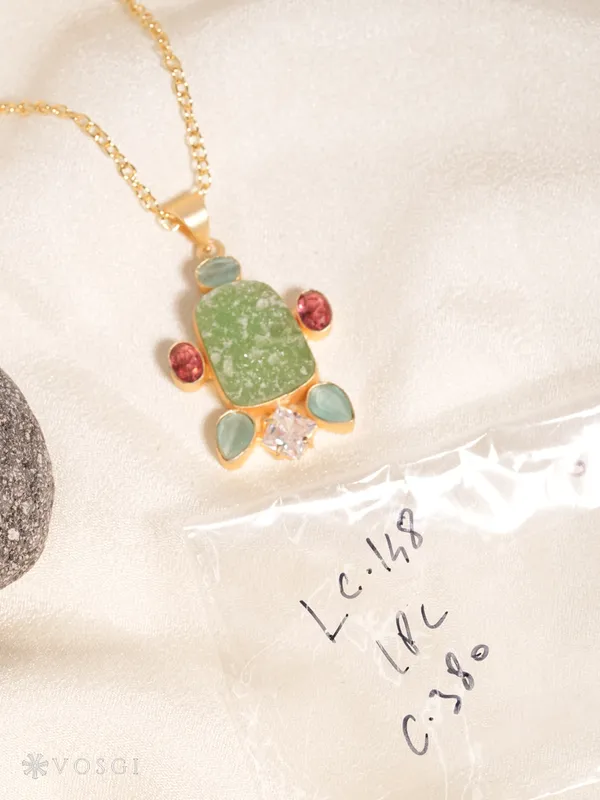 Kemp_Hamsa_Chain_Necklace_-_Green