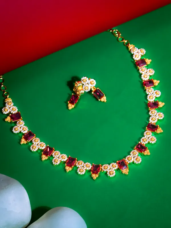 Gopuram_Bloom_Necklace_-_Red