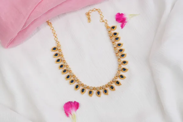 Mayil_Bloom_Necklace_-_Blue