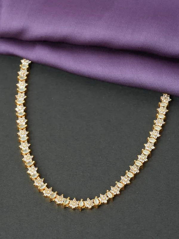 Conch_Veli_Necklace_-_White