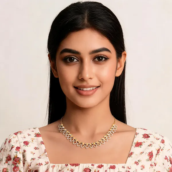 Lotus_Veli_Necklace_White