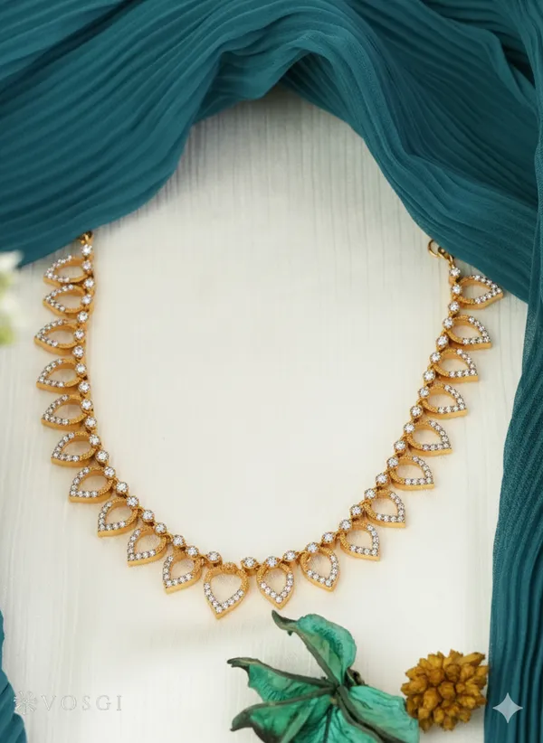 Mango_Leaf_Chain_Necklace_-_White