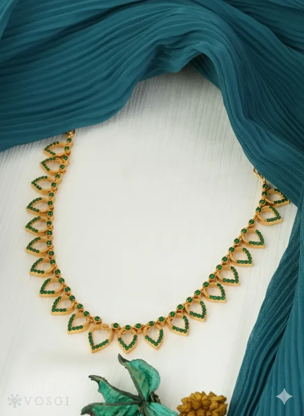 Muggu_Necklace_-_Green