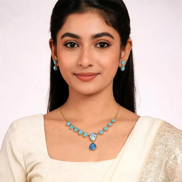 Kanakambaram_Necklace_Blue