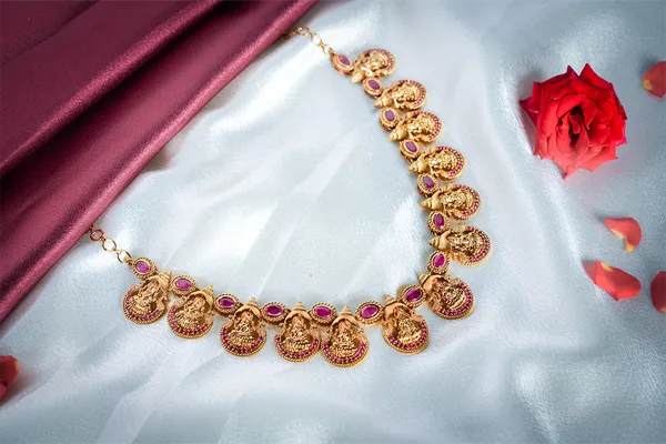 Temple_Bell_Necklace_-_Pink_&_Green