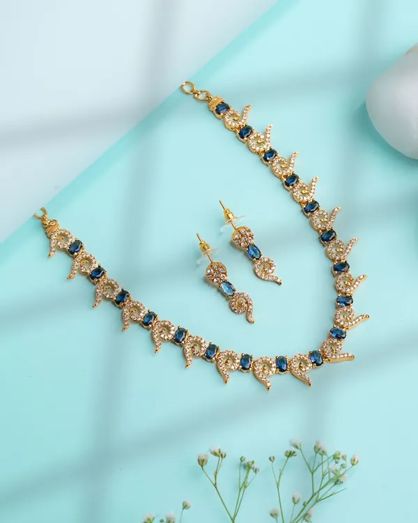 Temple_Hamsa_Necklace_-_Blue