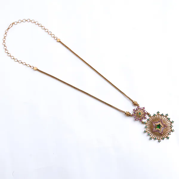 Kasu_Mayil_Necklace_-_Ruby_Green