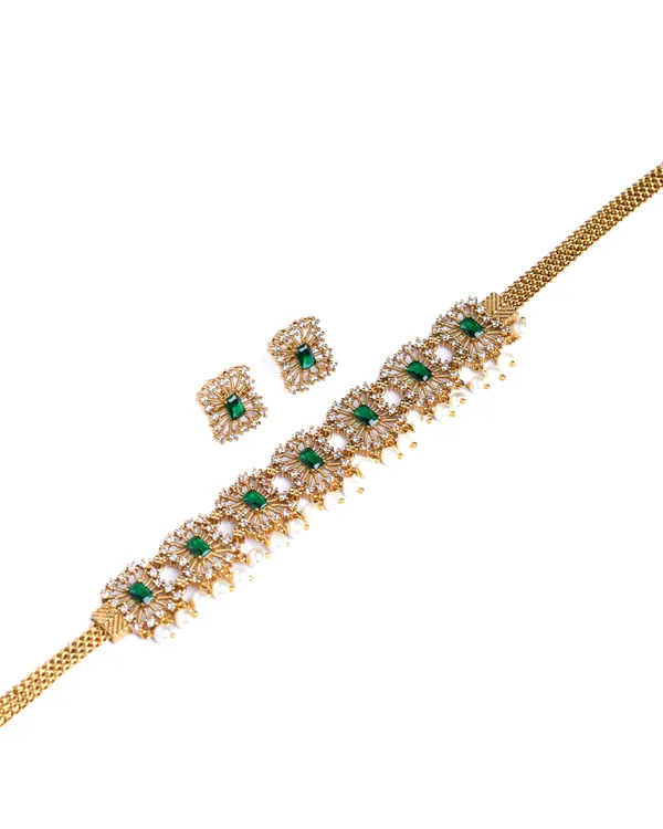Vosgi_Green_Stone_Pearl_Drop_Choker_Necklace_Set_Design