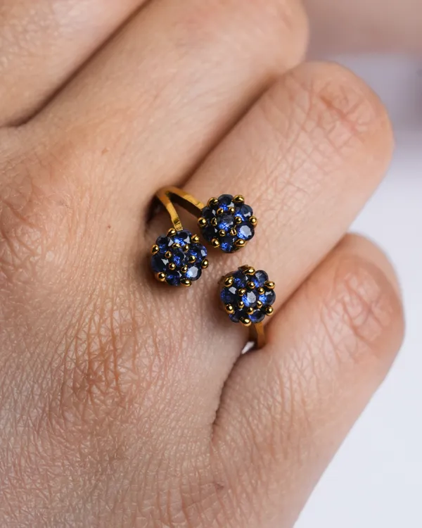 Yali_Ring_-_Blue