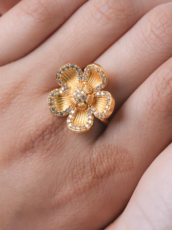 Thamarai_Ring_-_White