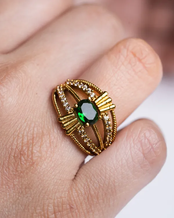 Kasu_Kolam_Ring_-_Green