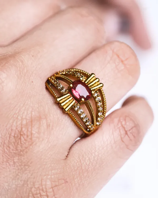 Kasu_Kolam_Ring_-_Red