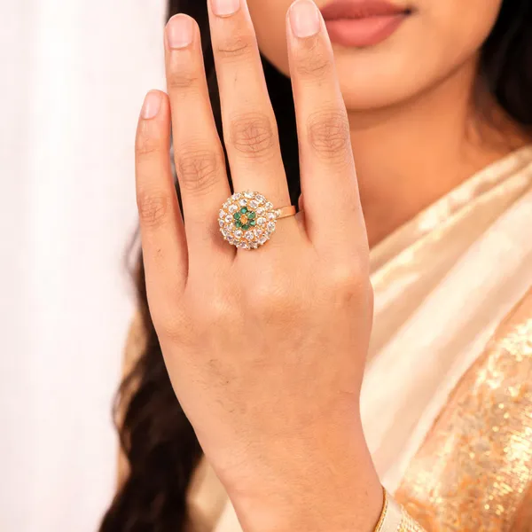 Kasavu_Bloom_Ring_White_And_Green