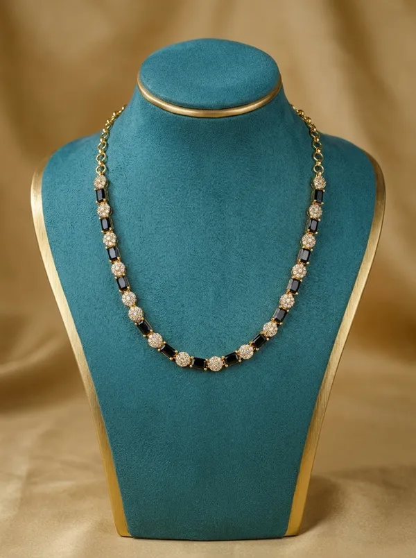Vosgi_Black_Stone_Gold_Tennis_Necklace_Design