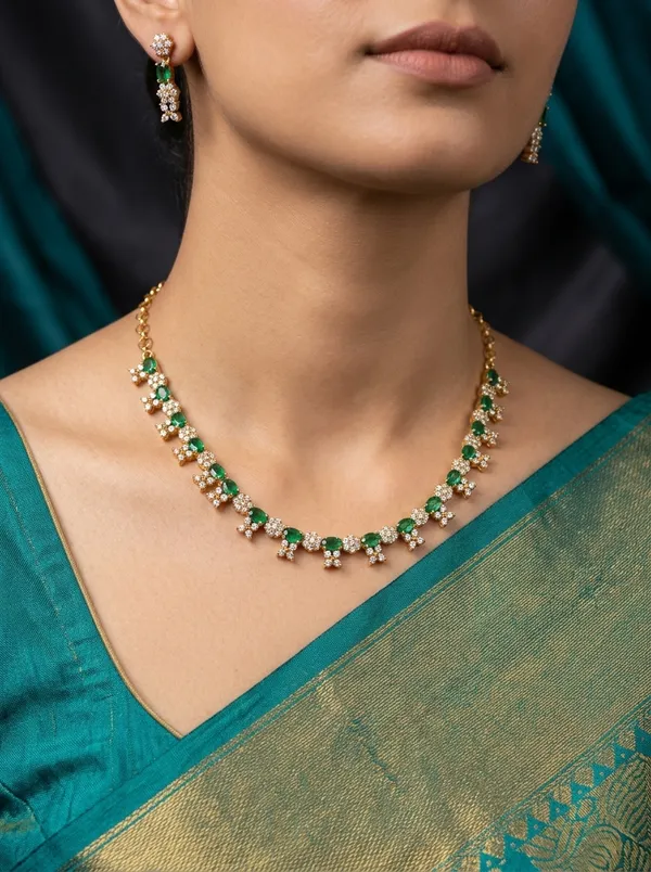 Vosgi_Green_Stone_Floral_Tassel_Necklace_Set_Design