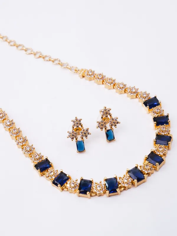 Sapphire_Blue_Crystal_Floral_Link_Necklace_Set_|_High-Quality_Long-Lasting_Jewellery