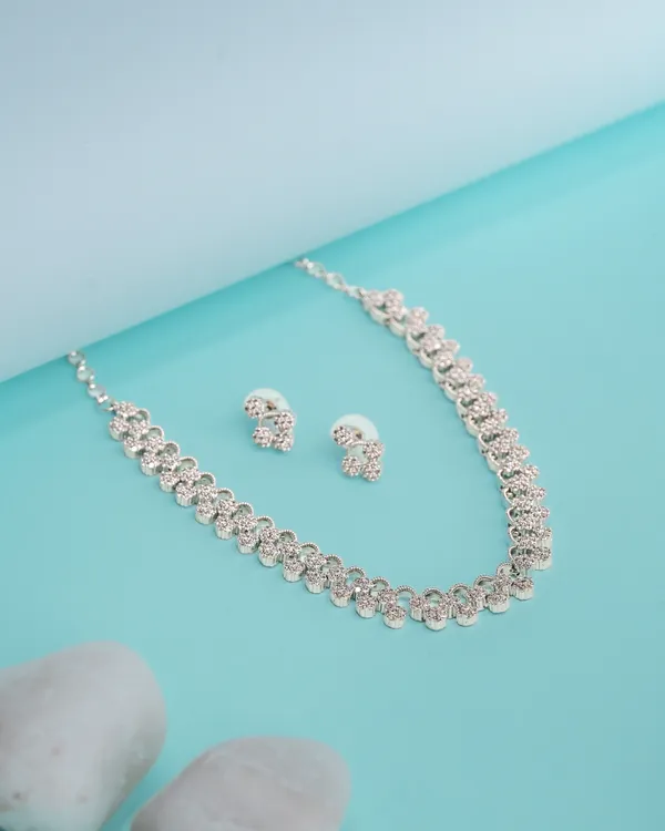 Temple_Jasmine_Necklace