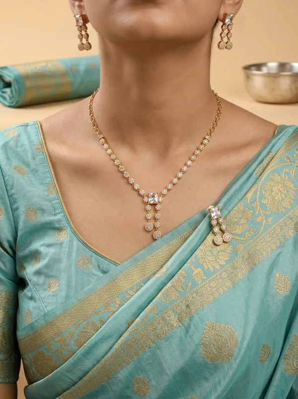 Pearl_White_Crystal_Link_Statement_Necklace_Set_|_High-Quality_Long-Lasting_Jewellery