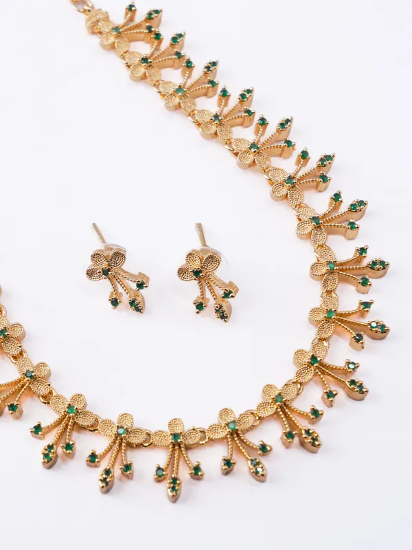 Emerald_Green_Floral_Cascade_Necklace_Set_|_High-Quality_Long-Lasting_Jewellery