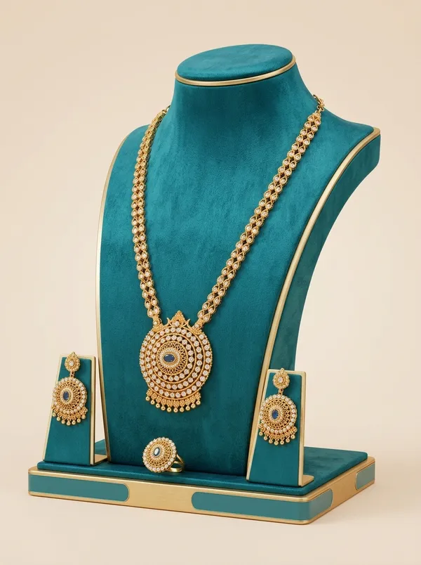 Vosgi_Gold-Plated_Circular_Statement_Necklace_with_Blue_Stone_Centre