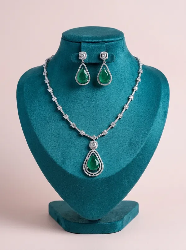 Vosgi_Silver_Toned_Emerald_Green_Teardrop_Halo_Pendant_&_CZ_Link_Necklace_Set