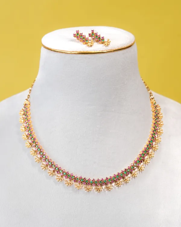 Vosgi_Gold_Plated_Dual_Tone_Ruby_Pink_&_Green_Stone_Floral_Drop_Necklace_Set