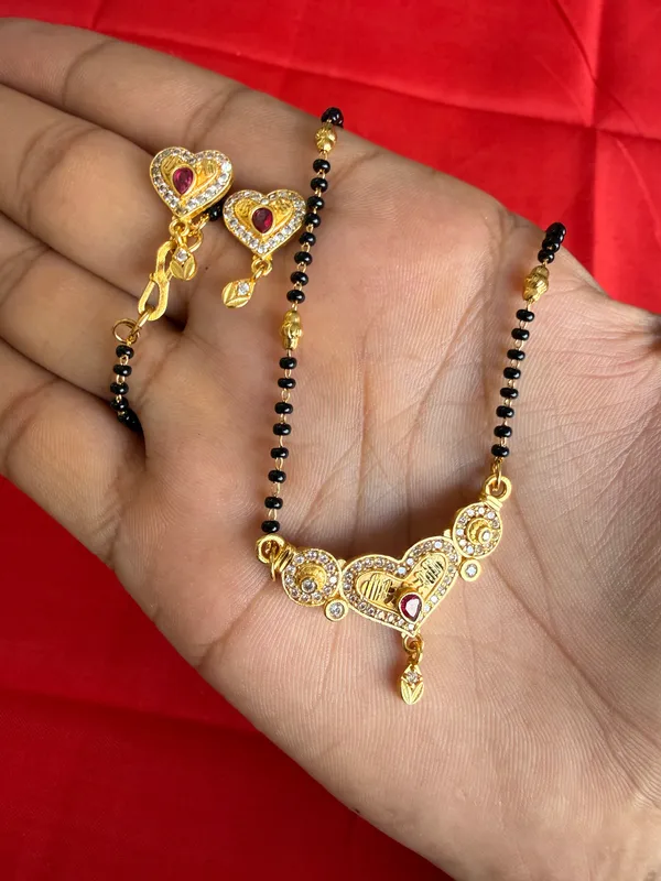 Gold_Tone_Heart_Pendant_Mangalsutra_Set_For_Women