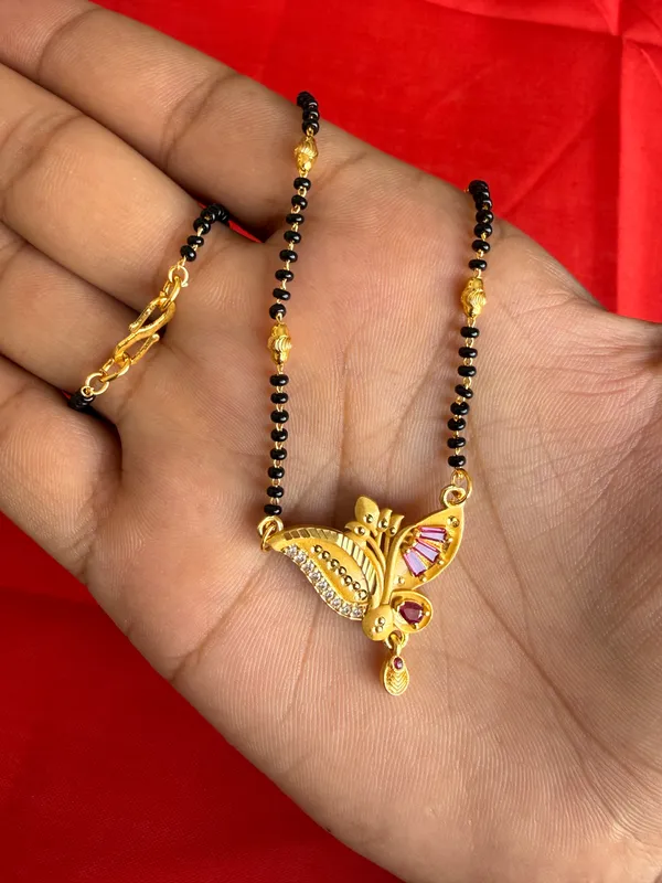 Gold_Tone_Traditional_Mangalsutra_For_Women