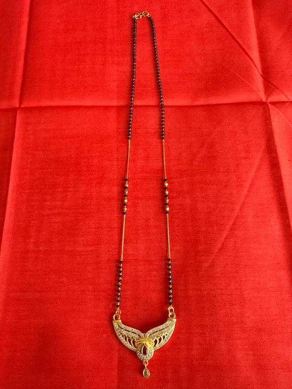 Gold_Tone_Black_Bead_Traditional_Mangalsutra_Necklace_For_Women