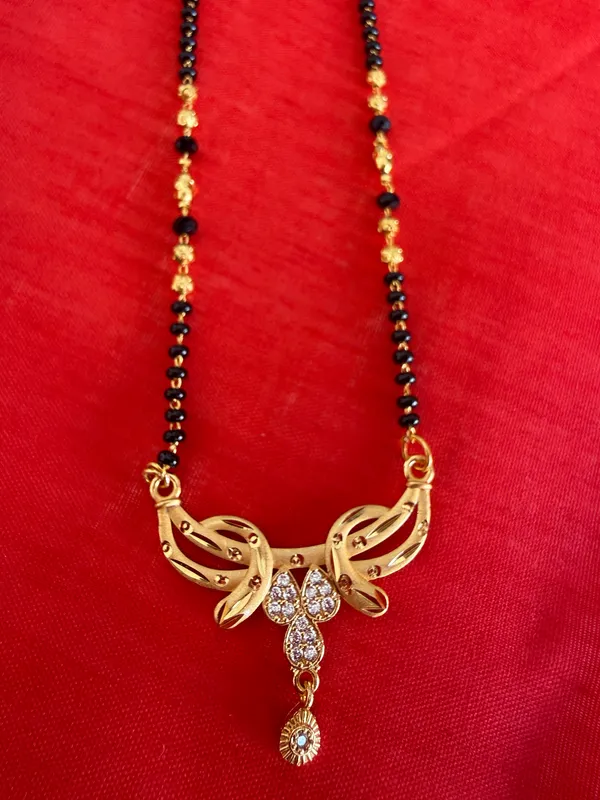 Gold_Tone_Stone_Studded_Mangalsutra_Necklace_For_Women
