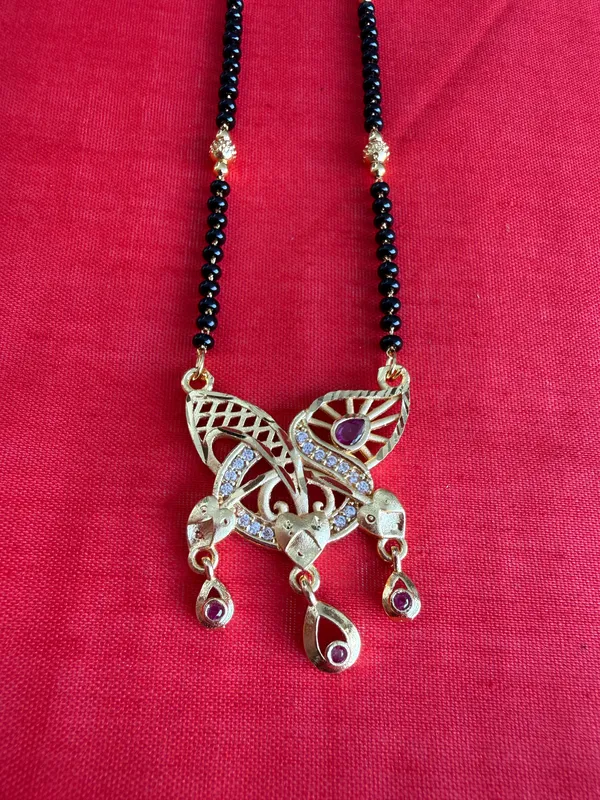 Black_Beaded_Stone_Pendant_Mangalsutra_Necklace_For_Women