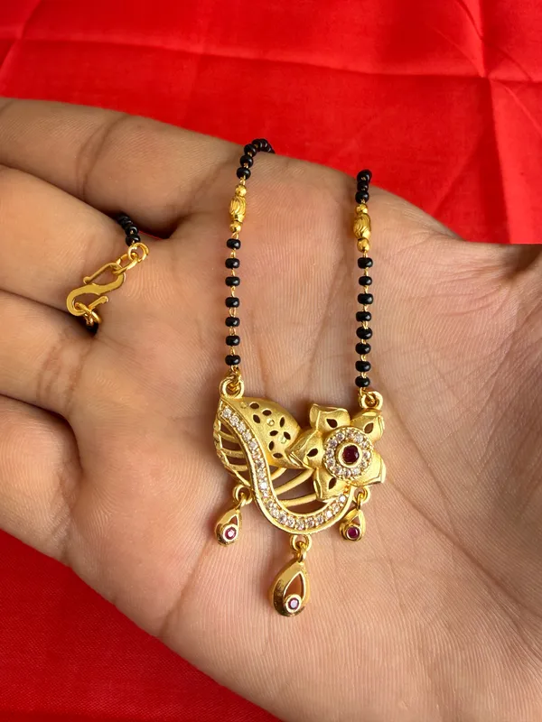 Gold_Tone_Traditional_Mangalsutra_Necklace_For_Women