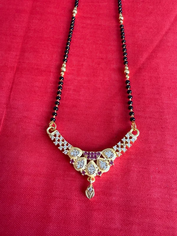 Black_Beaded_Gold_Tone_Mangalsutra_Necklace_For_Women