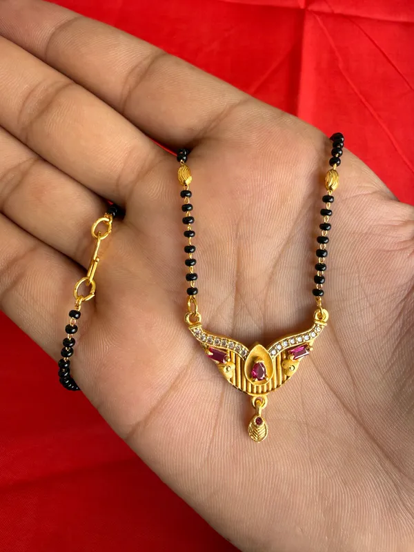 Black_Beaded_Mangalsutra_Necklace_For_Women